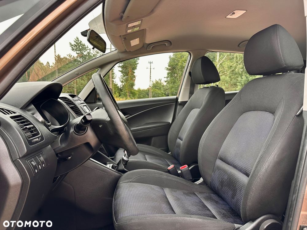 Hyundai ix20 1.4 Premium - 7