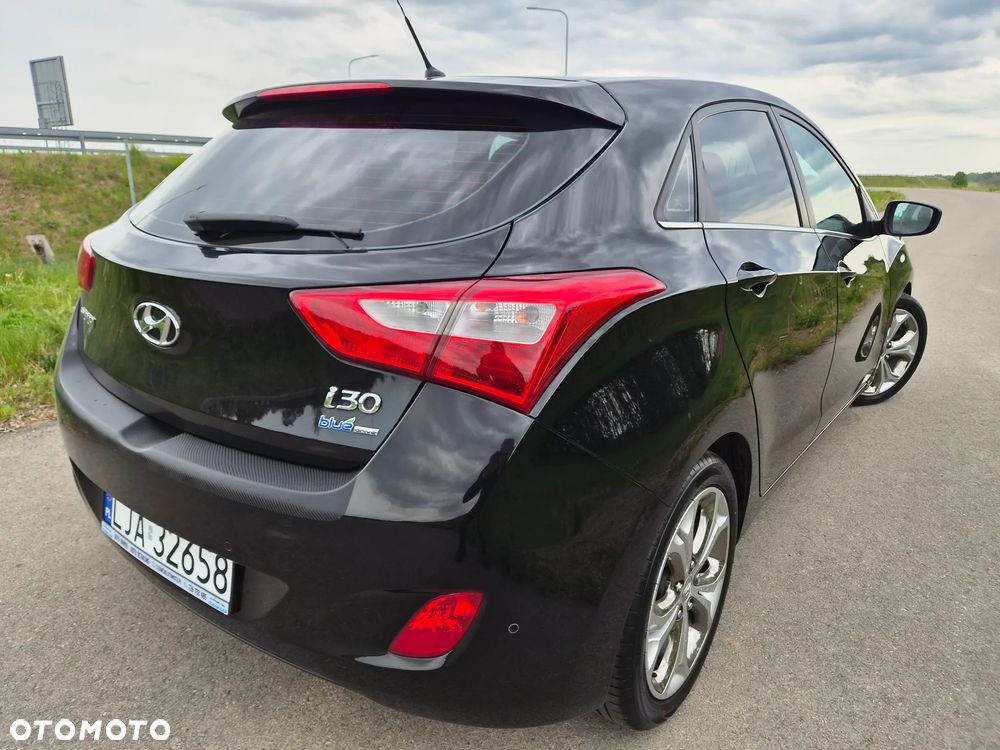 Hyundai i30 1.4 CRDi Premium - 6