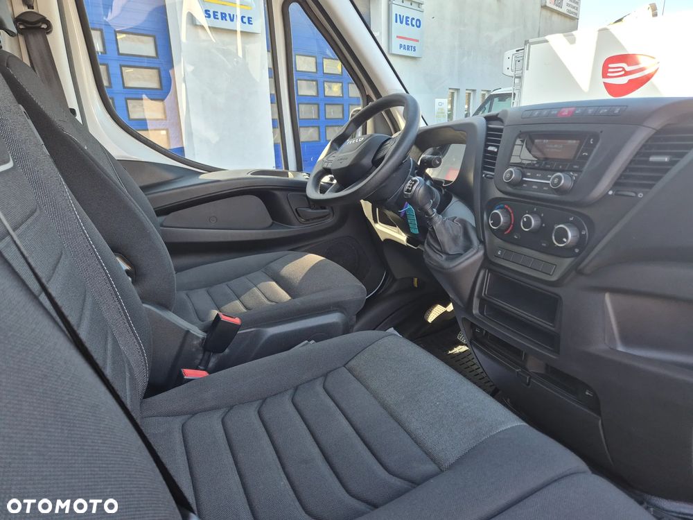 Iveco 35S18V (32725) - 13