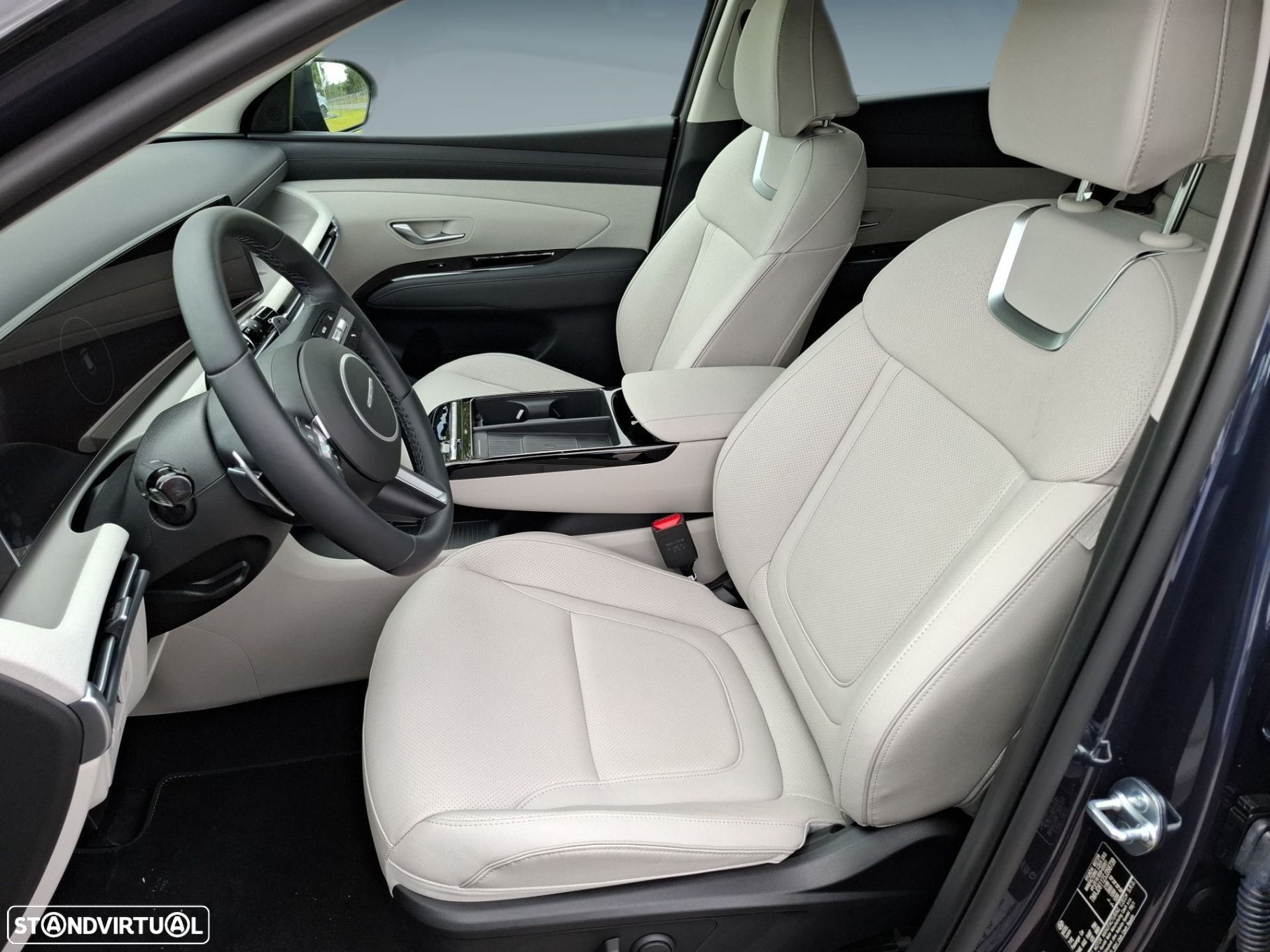 Hyundai Tucson 1.6 T-GDI HEV Vanguard - 11