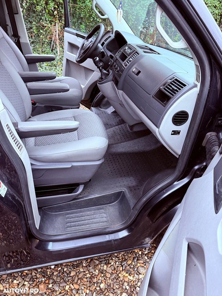 Volkswagen Transporter T5 - 11