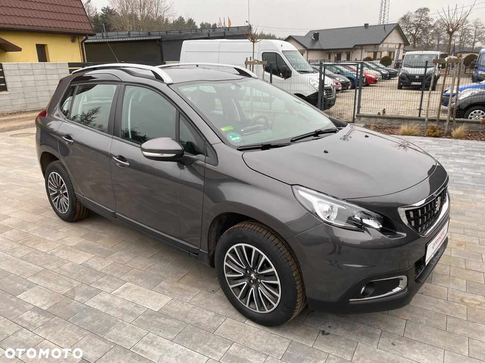 Peugeot 2008 1.2 Pure Tech Active - 2