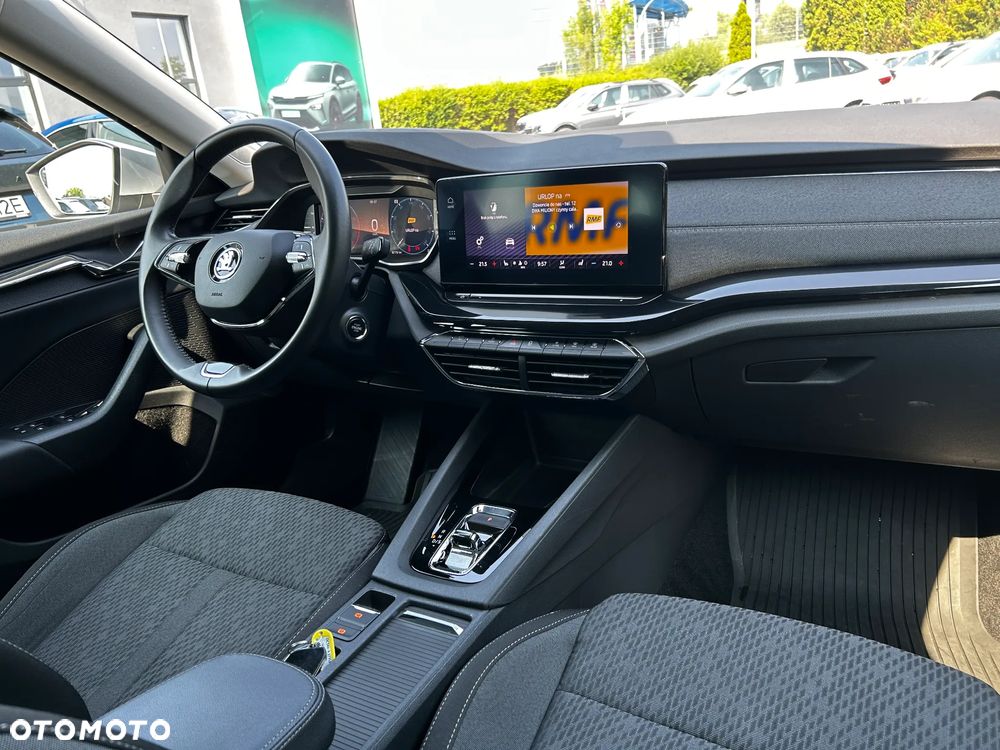 Skoda Octavia 1.5 TSI ACT Style DSG - 32