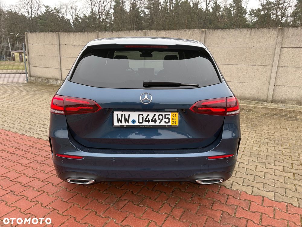 Mercedes-Benz Klasa B 200 7G-DCT AMG Line - 7