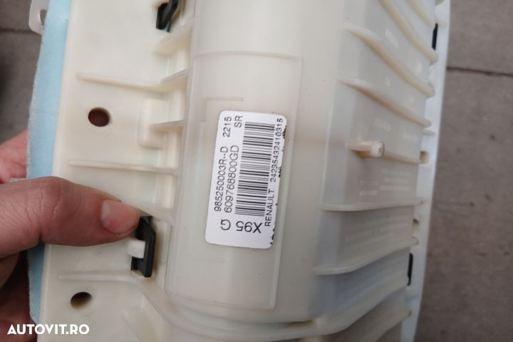 Kit airbag cu plansa de bord fara centuri 985250003R 985701921R 98510 - 5