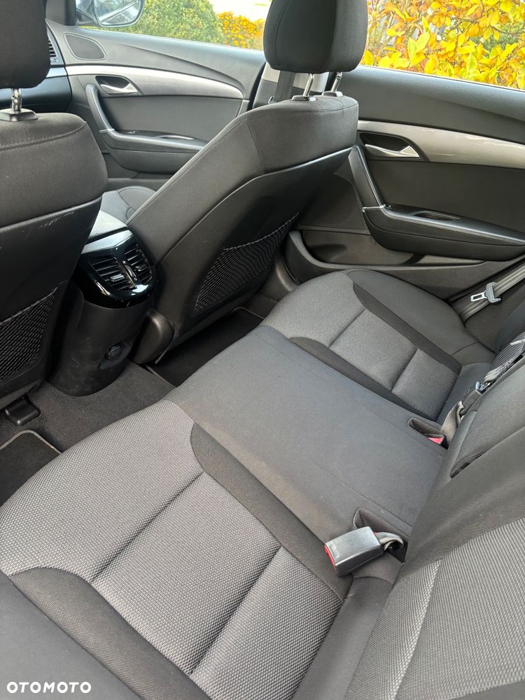 Hyundai i40 1.7 CRDi Comfort + - 12