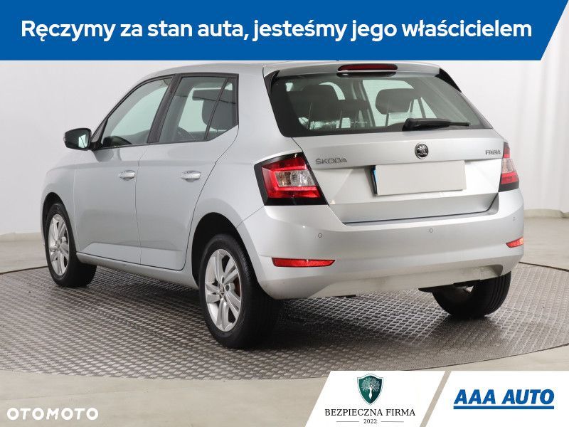 Skoda Fabia - 5