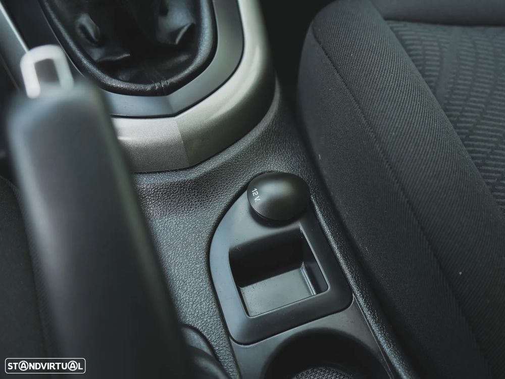 Peugeot 308 1.6 HDi Premium - 22