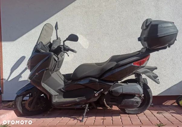 Yamaha X-max - 1