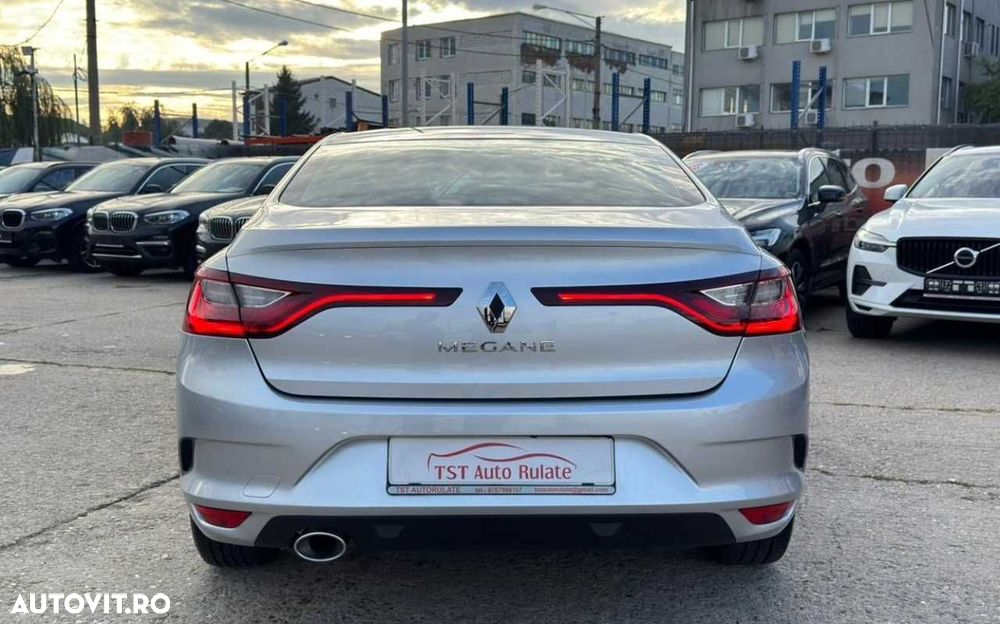 Renault Megane - 7