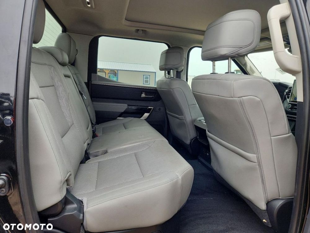 Toyota Tundra - 9