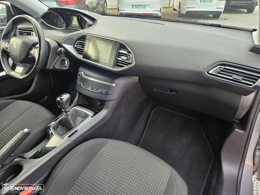 Peugeot 308 SW 1.5 BlueHDi Style - 15