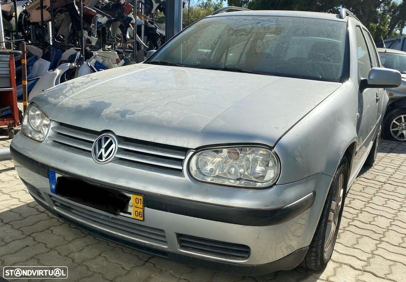 Vw Golf 4 Variant 1.4i de 2001 disponível para peças - 1
