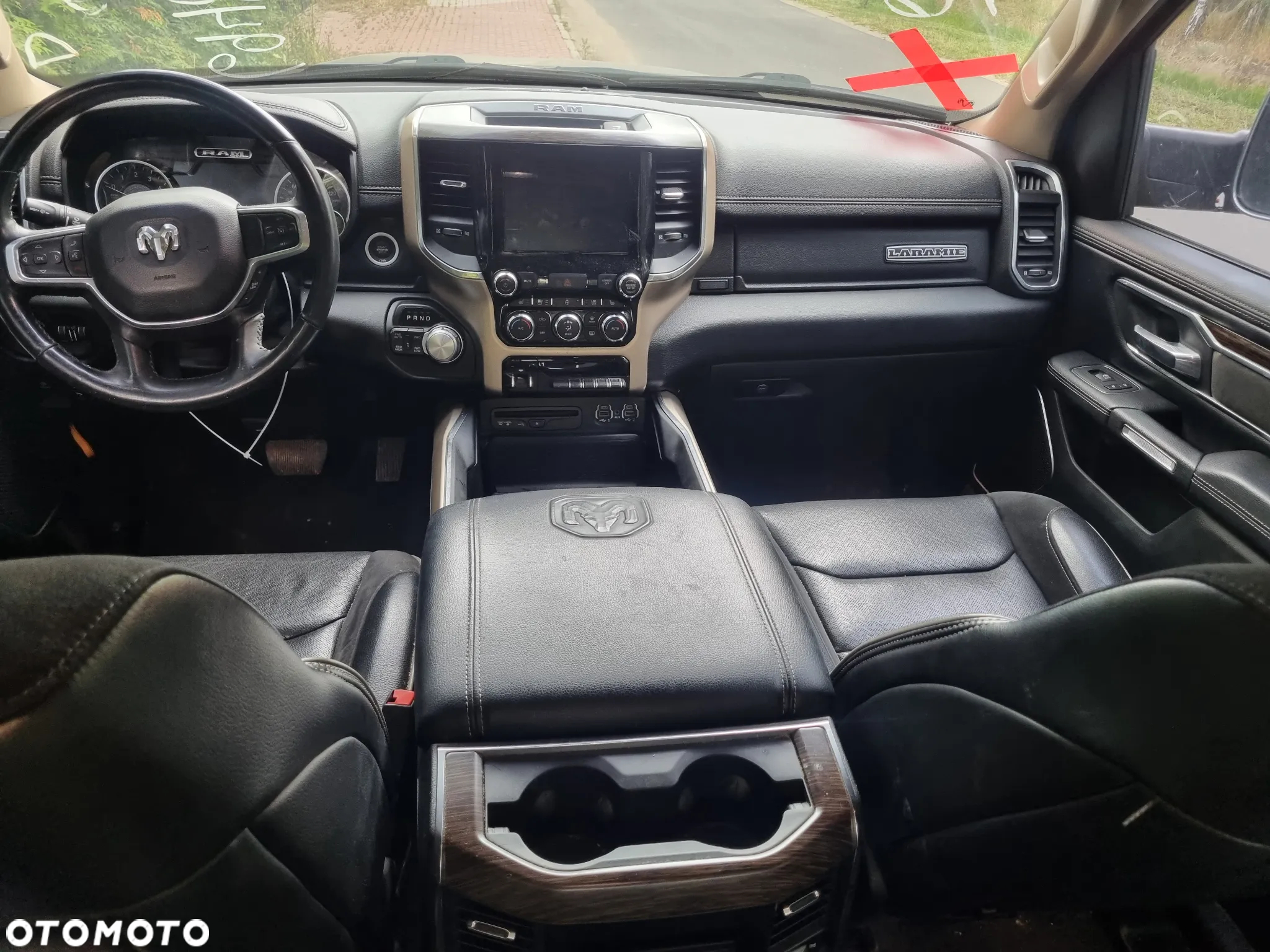 Dodge RAM 1500 5.7 4x4 - 23