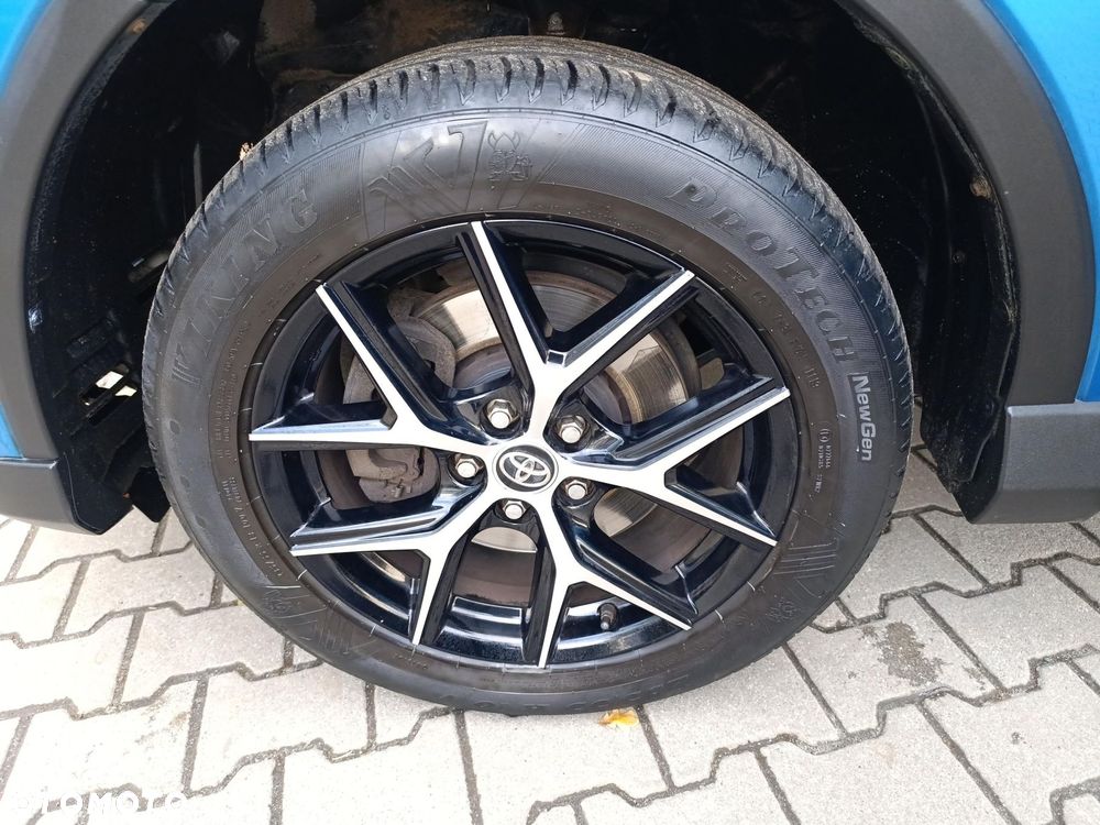 Toyota RAV4 Hybrid Prestige 4x4 - 9