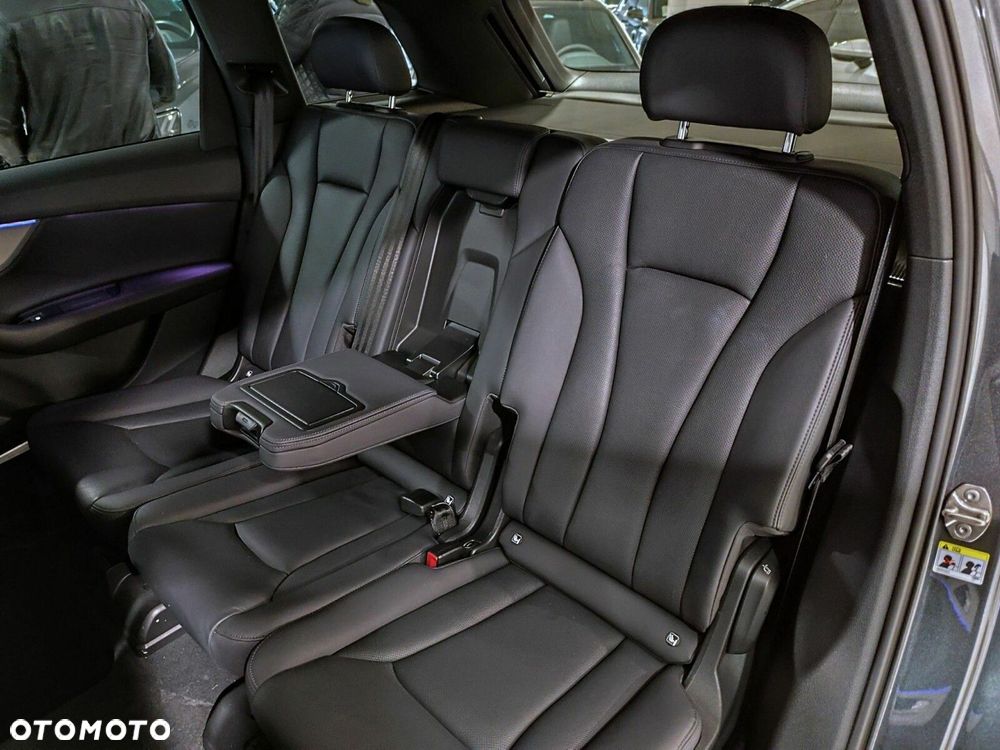 Audi Q7 - 16