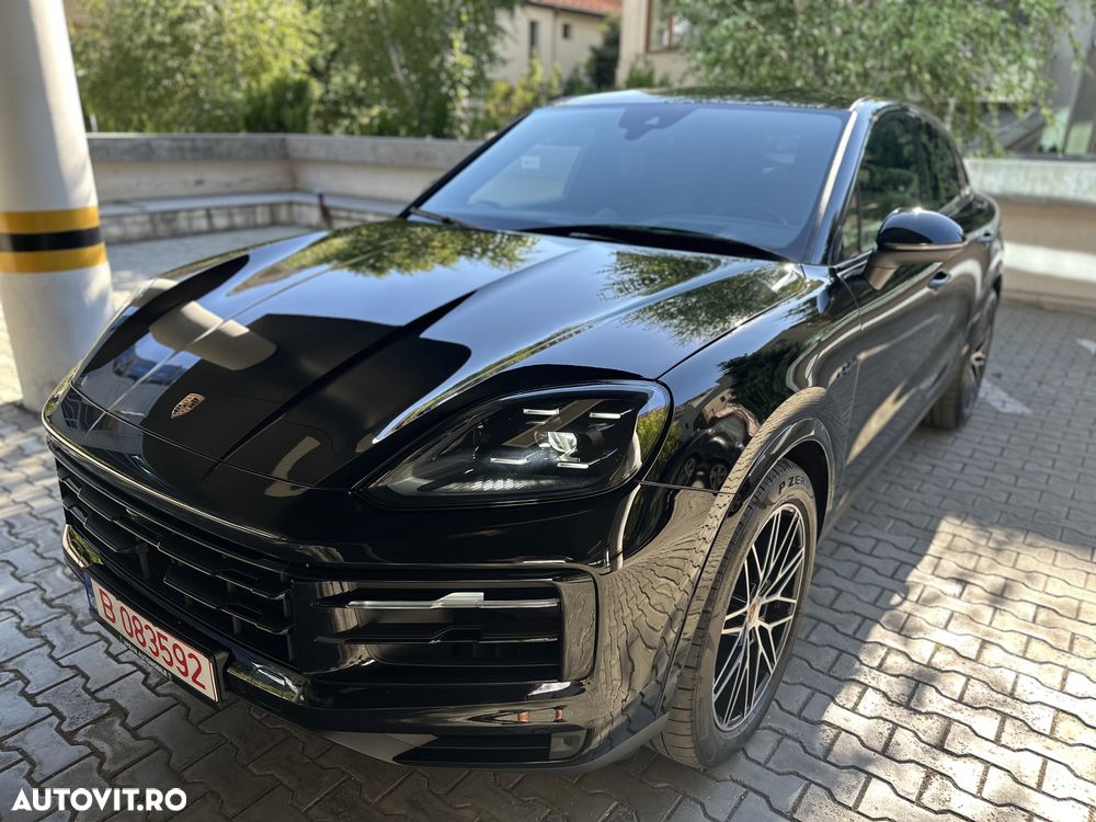 Porsche Cayenne Coupe E-Hybrid - 2