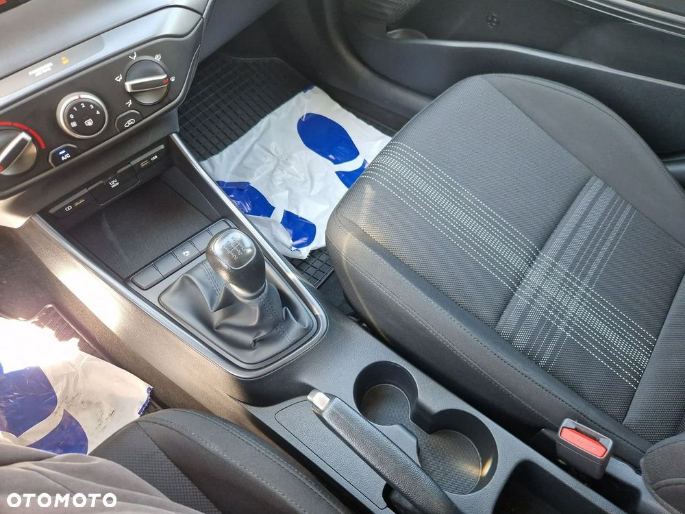 Hyundai i20 - 14