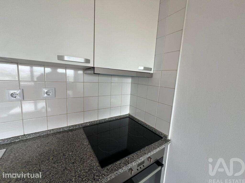 Apartamento T1 em Santa Marinha e São Pedro da Afurada de 47,5 m2 - Grande imagem: 4/17