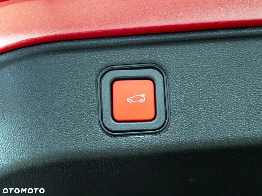 Alfa Romeo Junior 1.2 mHEV Ibrida Intensa eDCT - 19