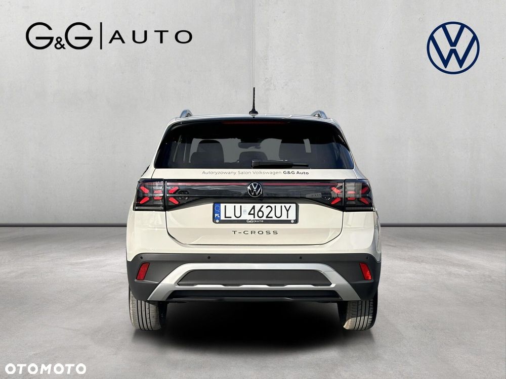 Volkswagen T-Cross - 8