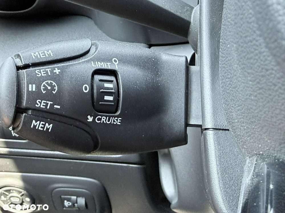 Citroën C3 Aircross 1.5 BlueHDi Shine S&S EAT6 - 22