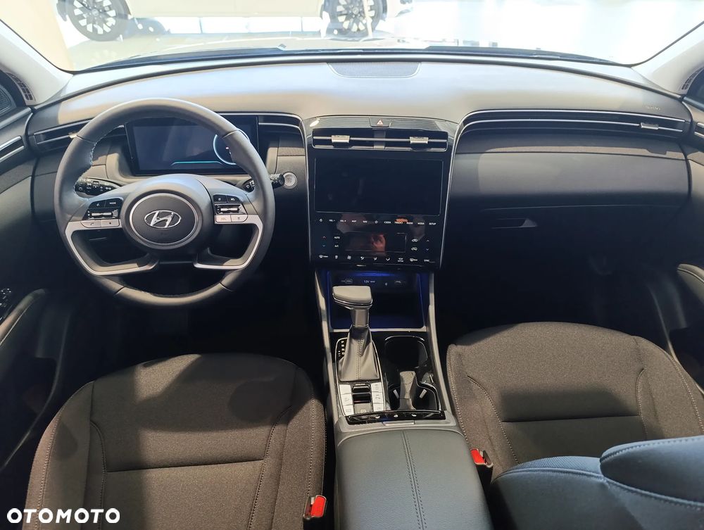 Hyundai Tucson 1.6 T-GDi HEV Executive 2WD - 18