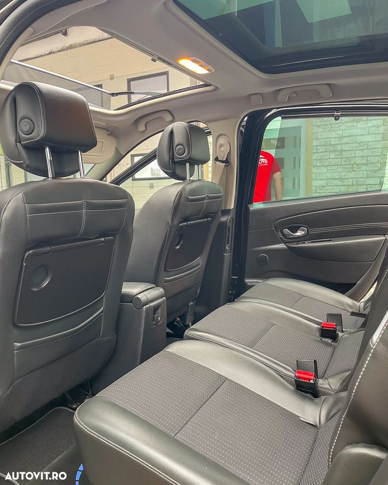 Renault Scenic dCi 130 FAP Bose Edition - 12