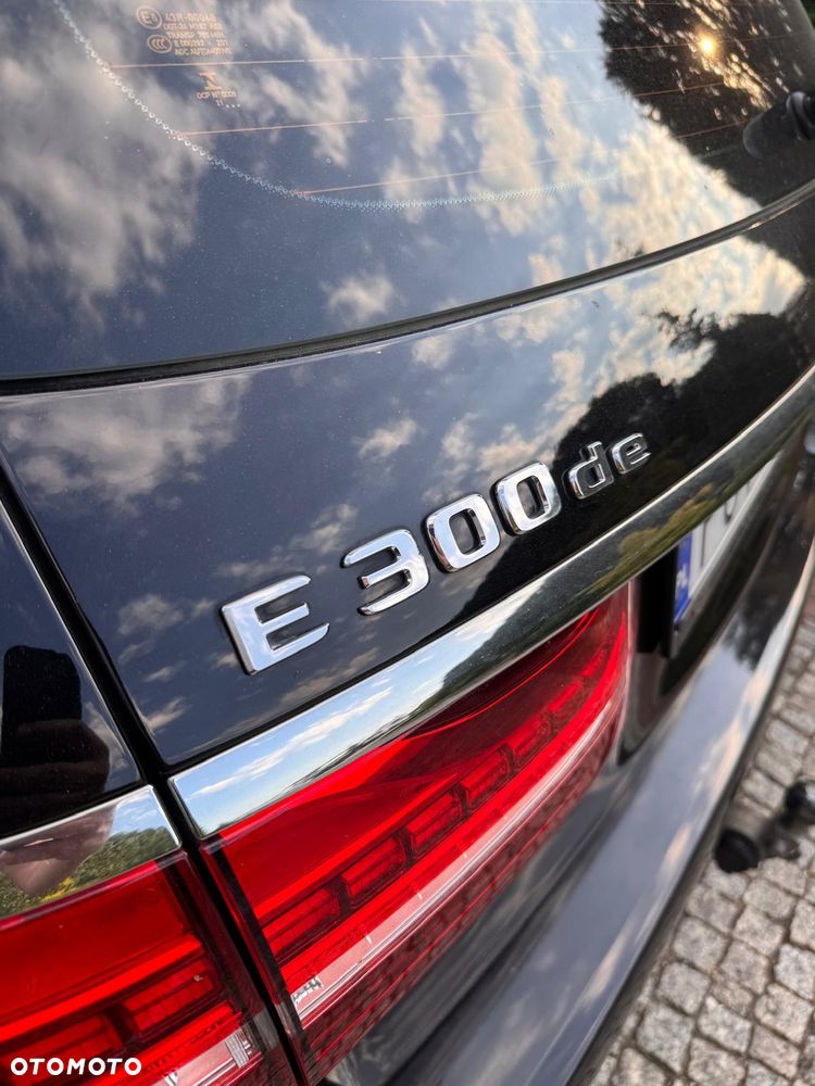 Mercedes-Benz Klasa E - 8