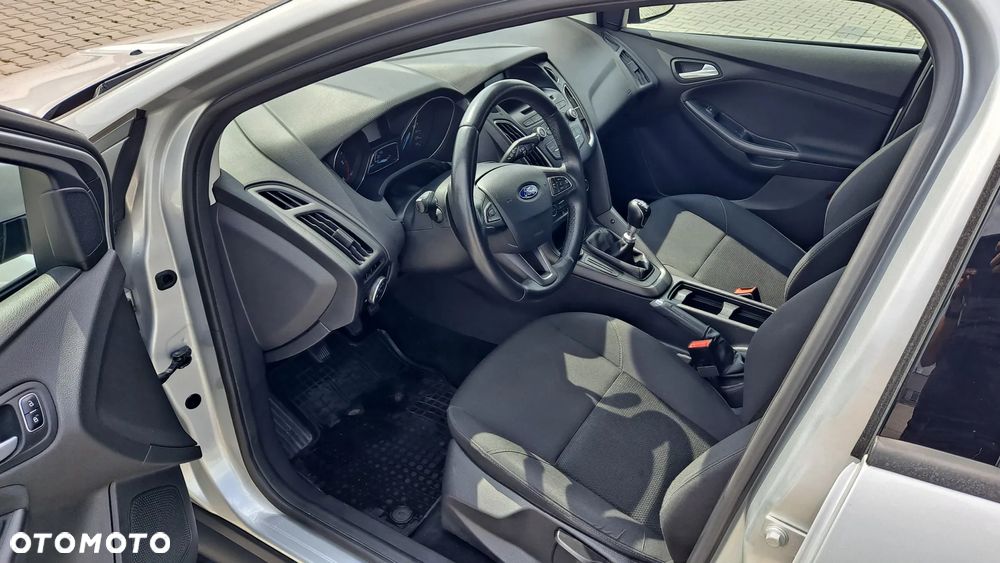 Ford Focus 1.5 TDCi Trend - 9