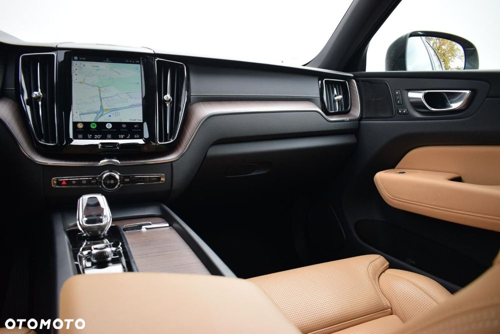 Volvo XC 60 - 16