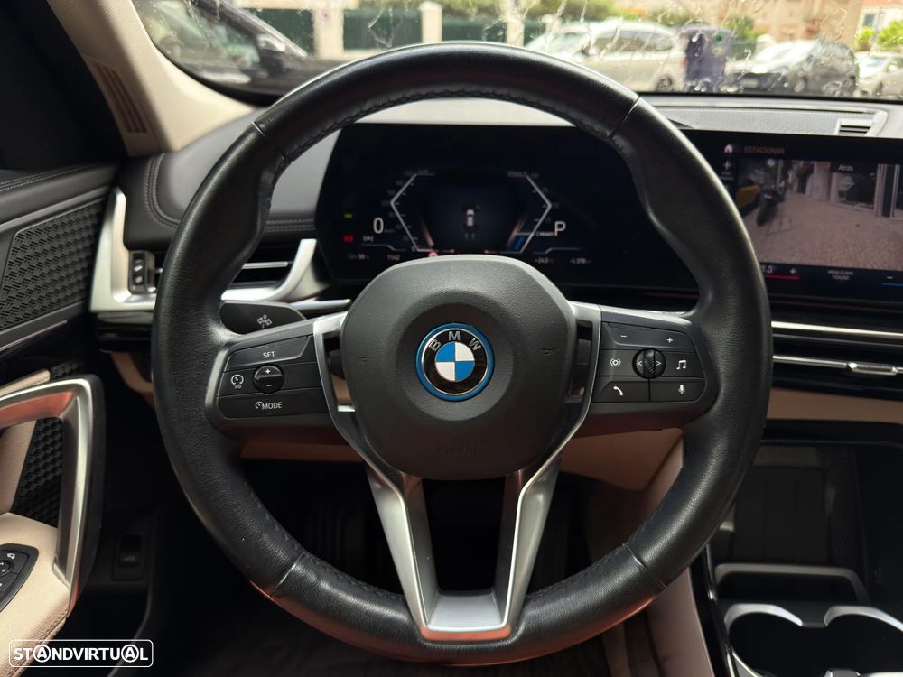 BMW iX1 xDrive30 xLine - 8