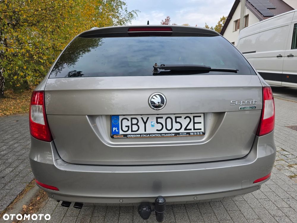 Skoda Superb Combi 1.6 TDI Green tec Ambition - 13