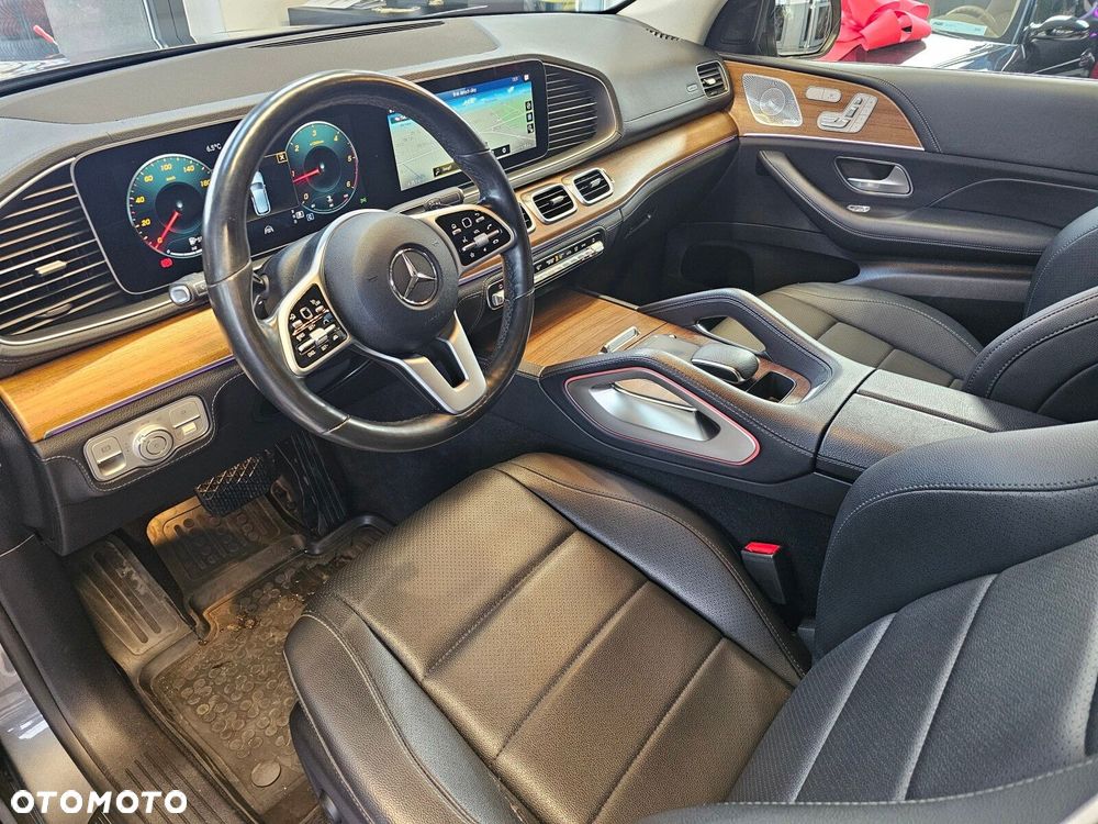 Mercedes-Benz GLE - 12