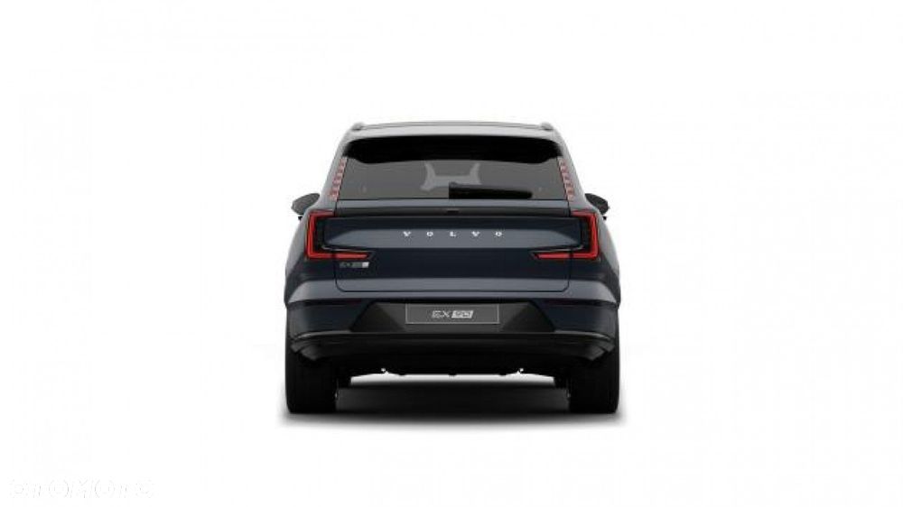Volvo EX90 - 6