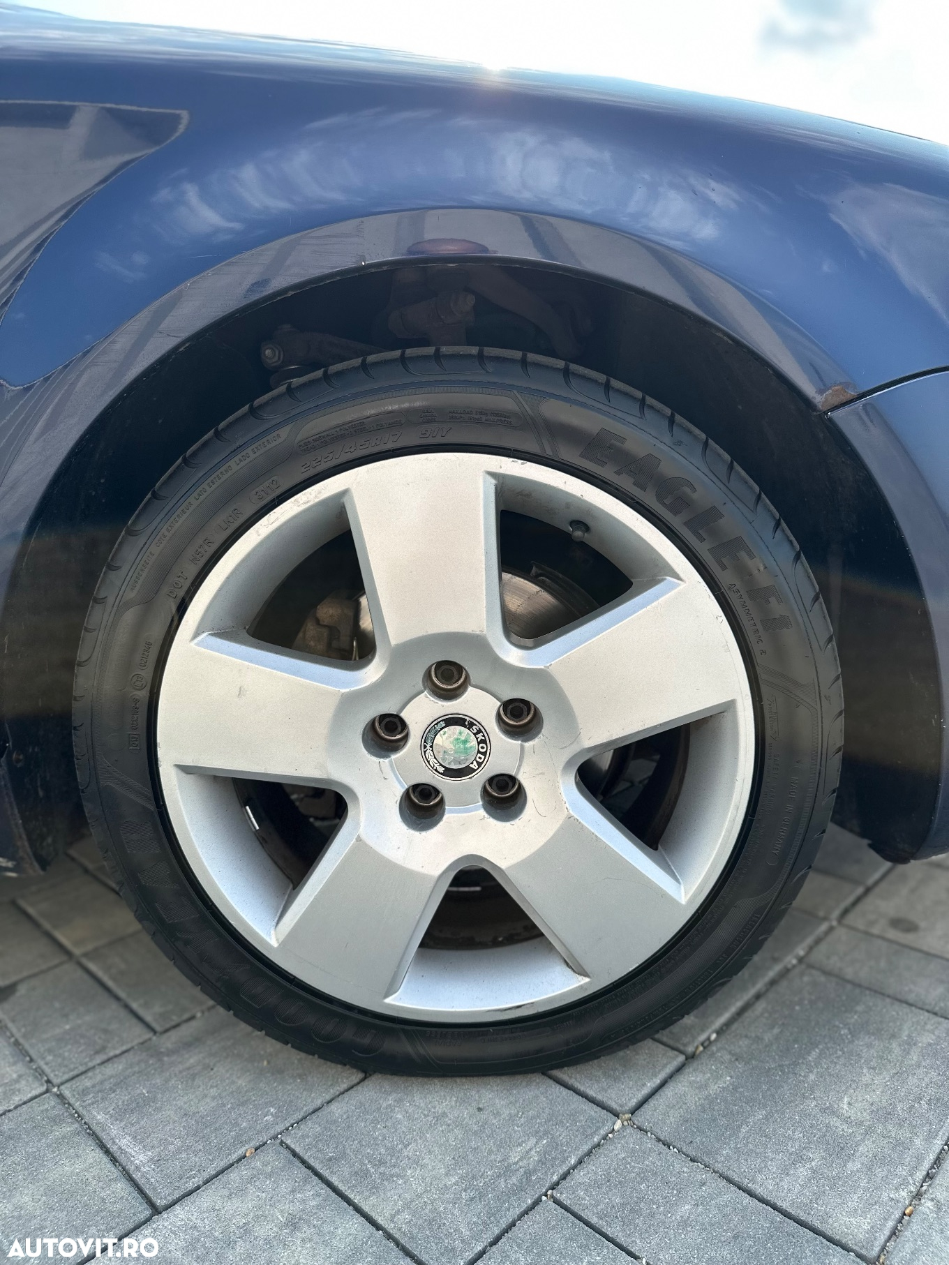 Skoda Superb 1,9 TDI Elegance - 14