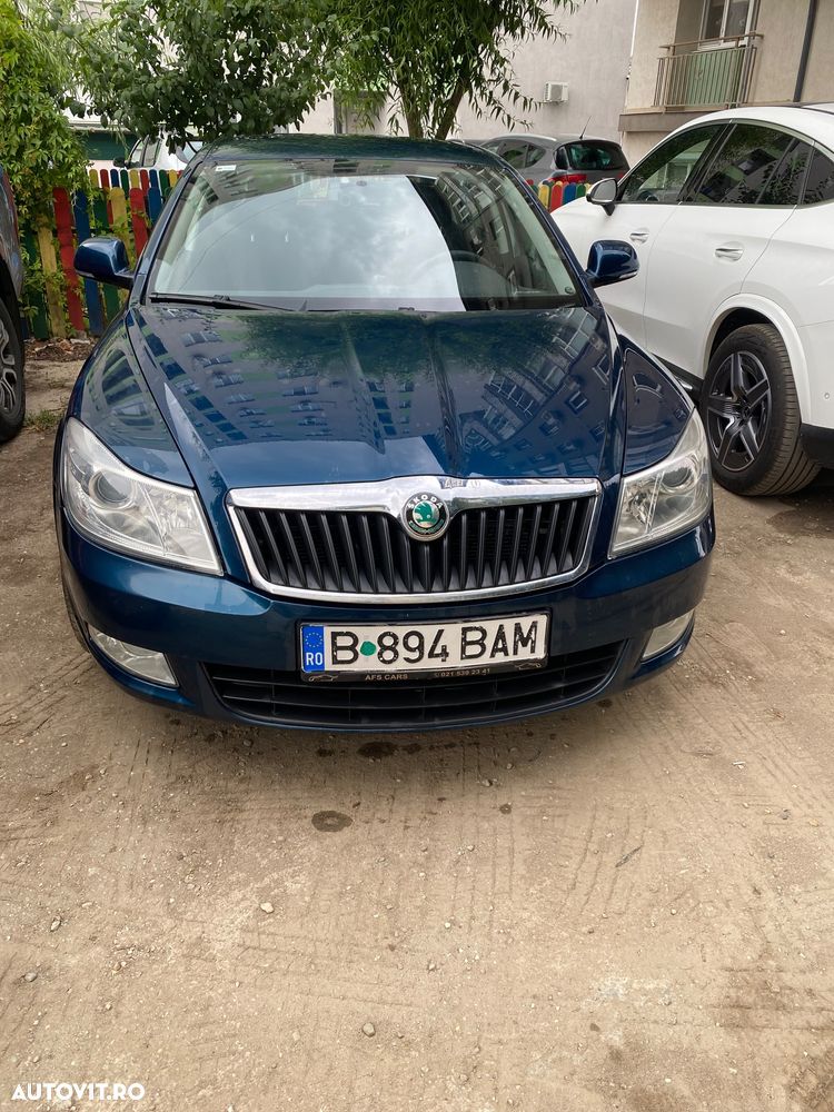 SKODA Octavia 2012 — imagine 4