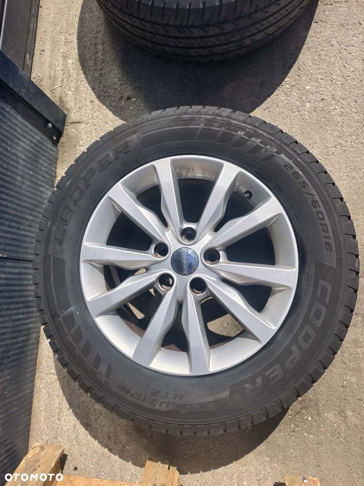 Felgi z oponami Dodge Durango Jeep 5x127 - 3
