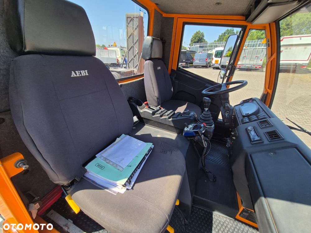 Inny AEBI MT740-S / 4X4 / POJAZD KOMUNALNY / PŁUG BUCHER / SOLARKA / PIASKARKA / HAKOWIEC / POJAZD SPECJALNY / SERWISOWANY / BEZWYPADKOWY / ODŚNIEŻANIE DRÓG / EURO 6 - 23