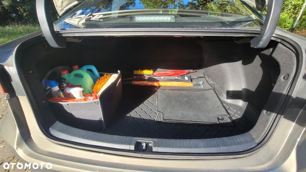 Toyota Corolla 1.5 Comfort - 15