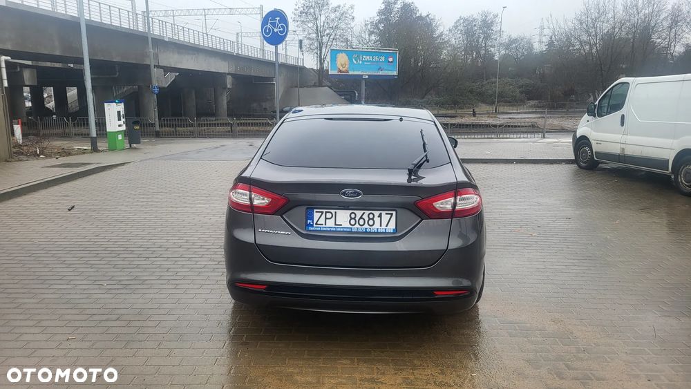 Ford Mondeo 2.0 TDCi ECOnetic Titanium - 30