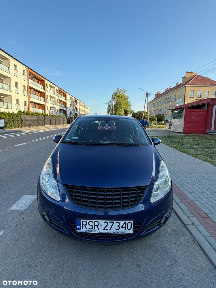 Opel Corsa - 1