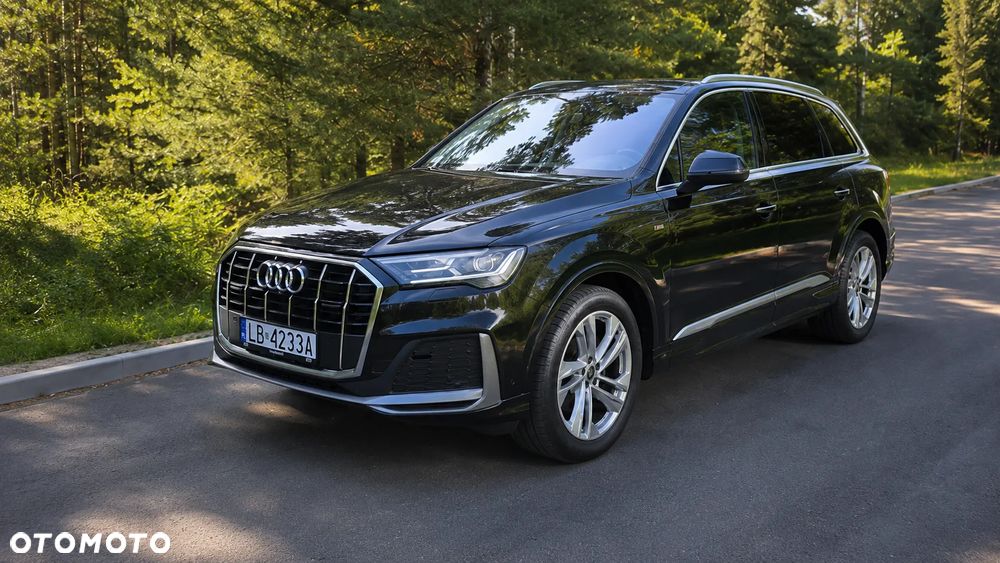 Audi Q7 - 1