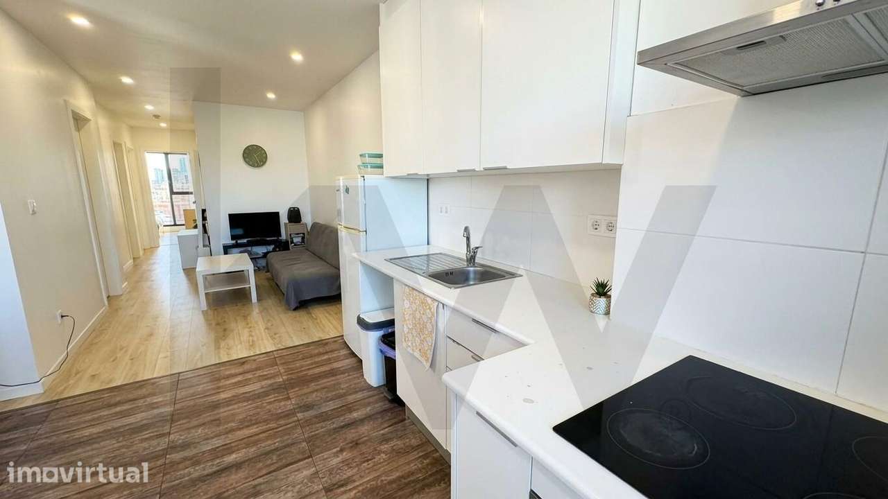 Apartamento nas Av. Novas, perto de tudo, renovado e com varanda, em p - Grande imagem: 4/25