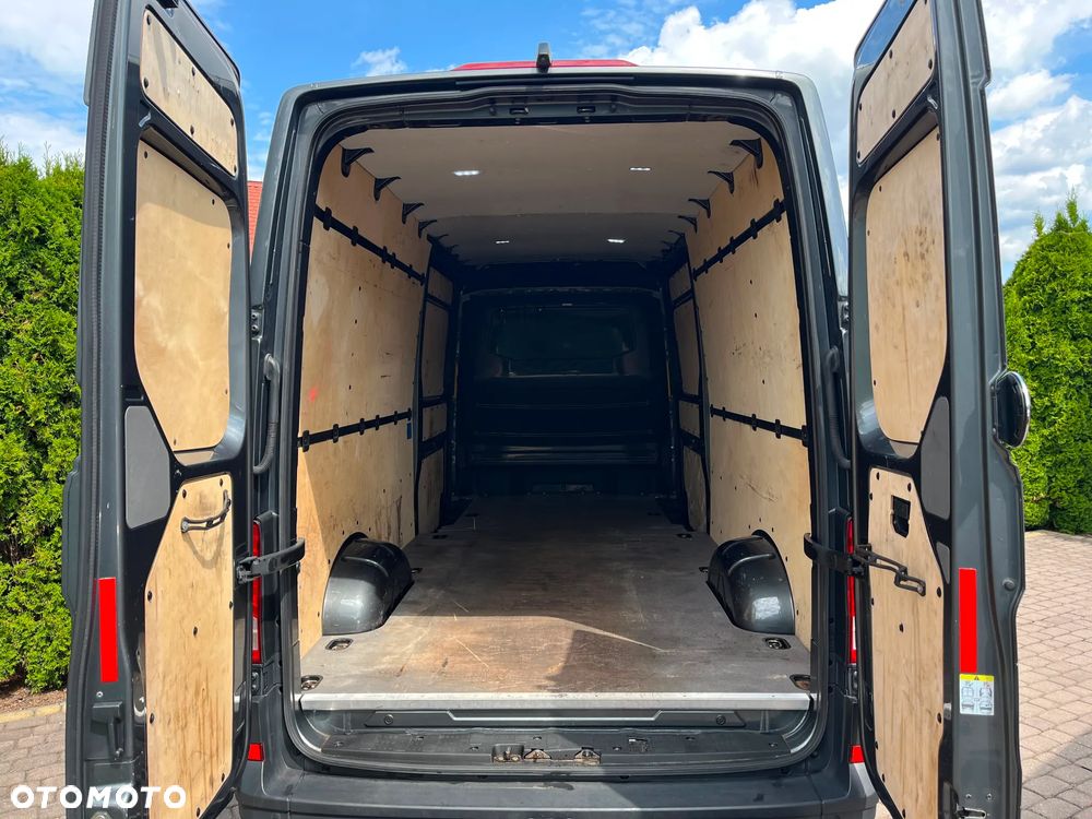 Volkswagen CRAFTER - 12