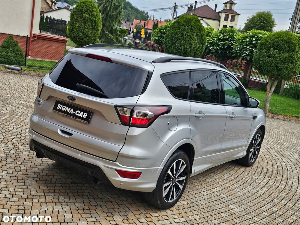 Ford Kuga 2.0 TDCi 4x4 ST-Line - 19