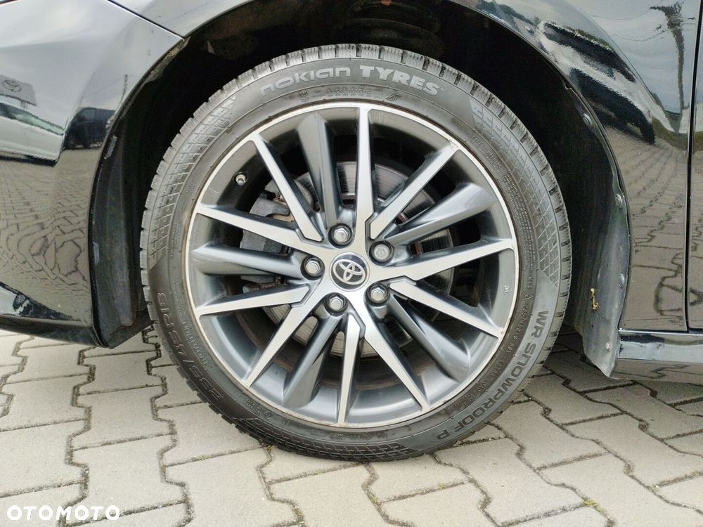 Toyota Camry 2.5 Hybrid Executive CVT - 27