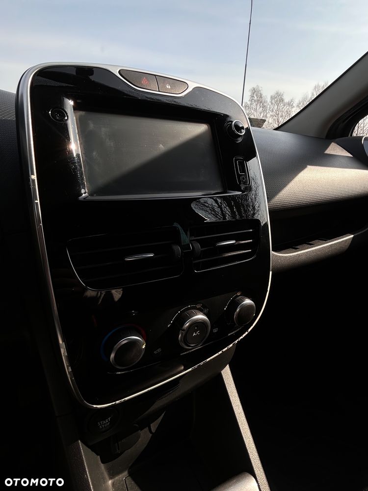 Renault Clio 2015 photo 3
