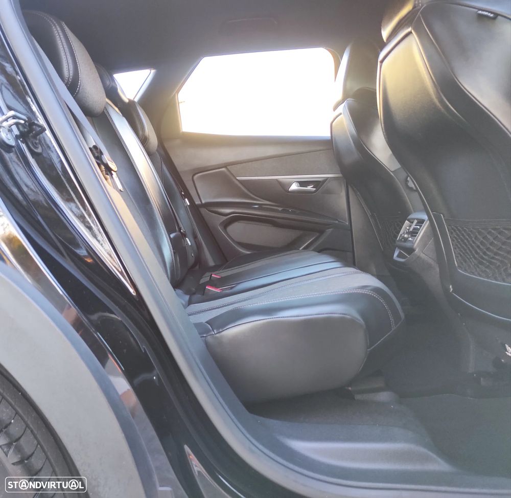 Peugeot 3008 1.6 BlueHDi GT Line EAT6 - 24