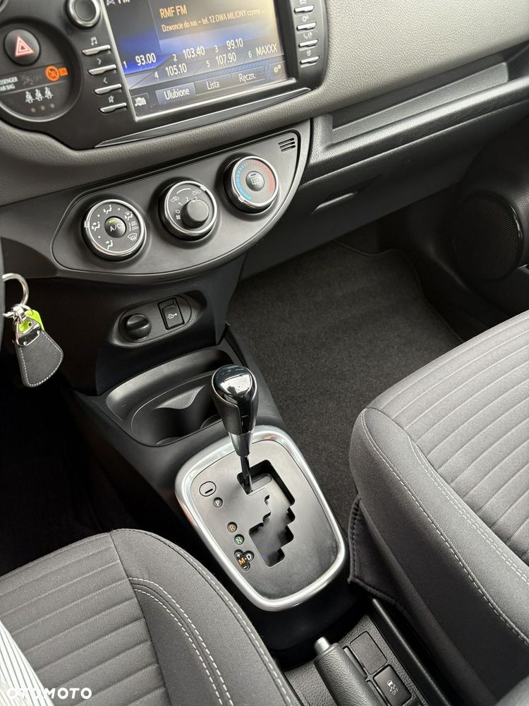 Toyota Yaris - 23